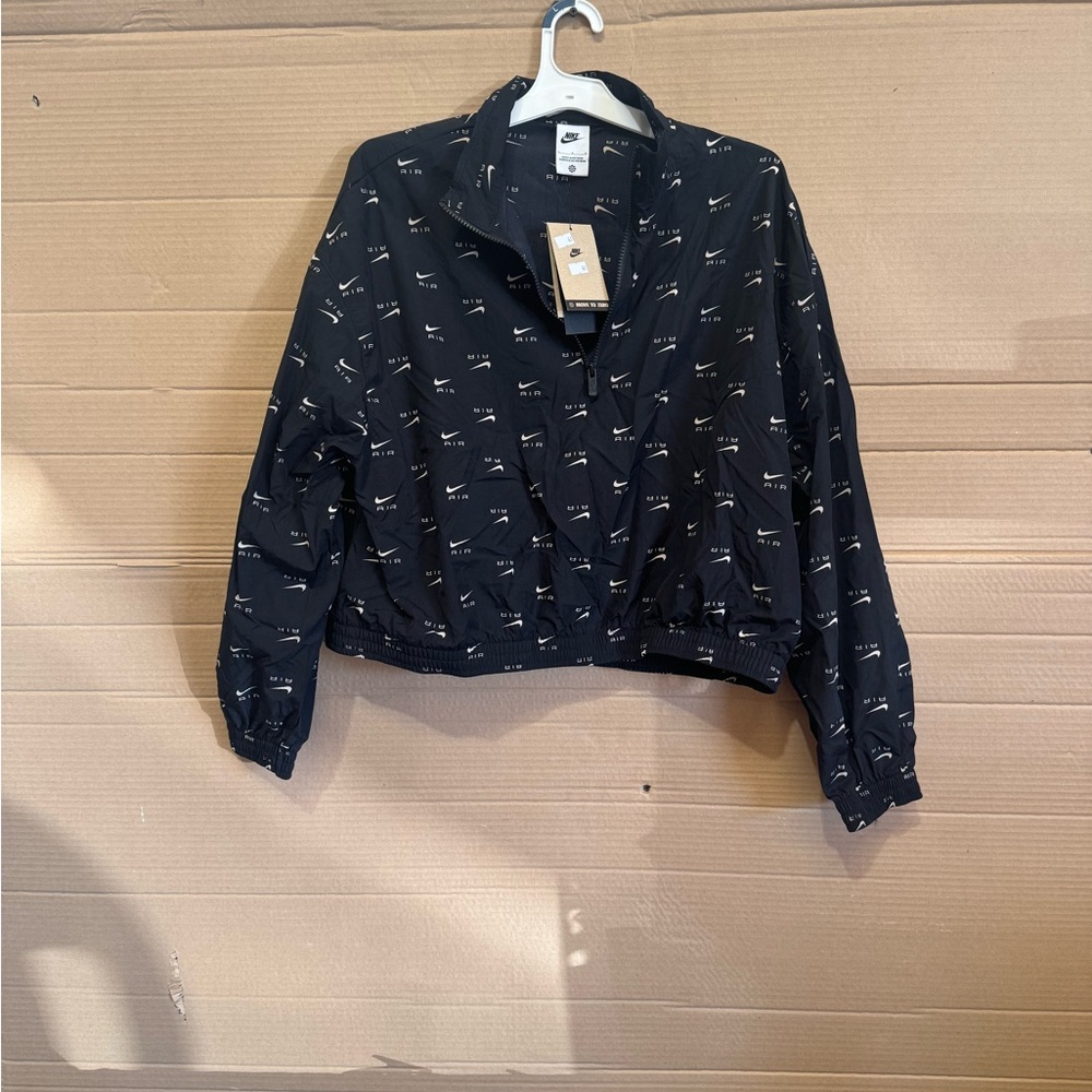 Nike black & white lightweight zip up jacket #streetwear women’s large